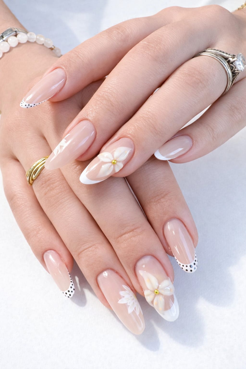 Nail art floral
