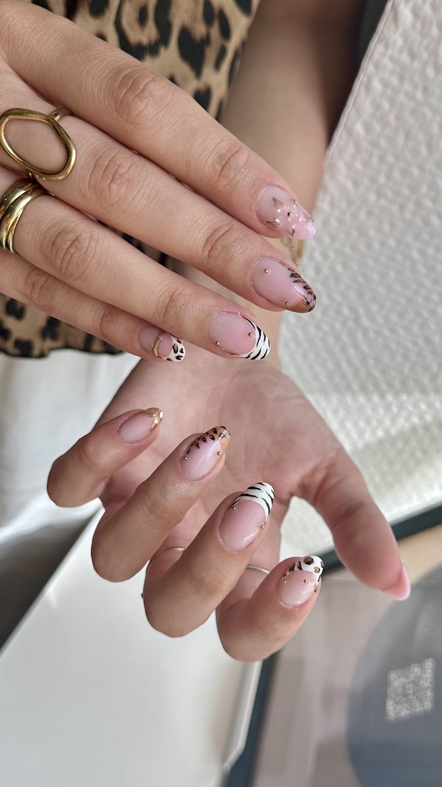 Rallongement pop it nail art